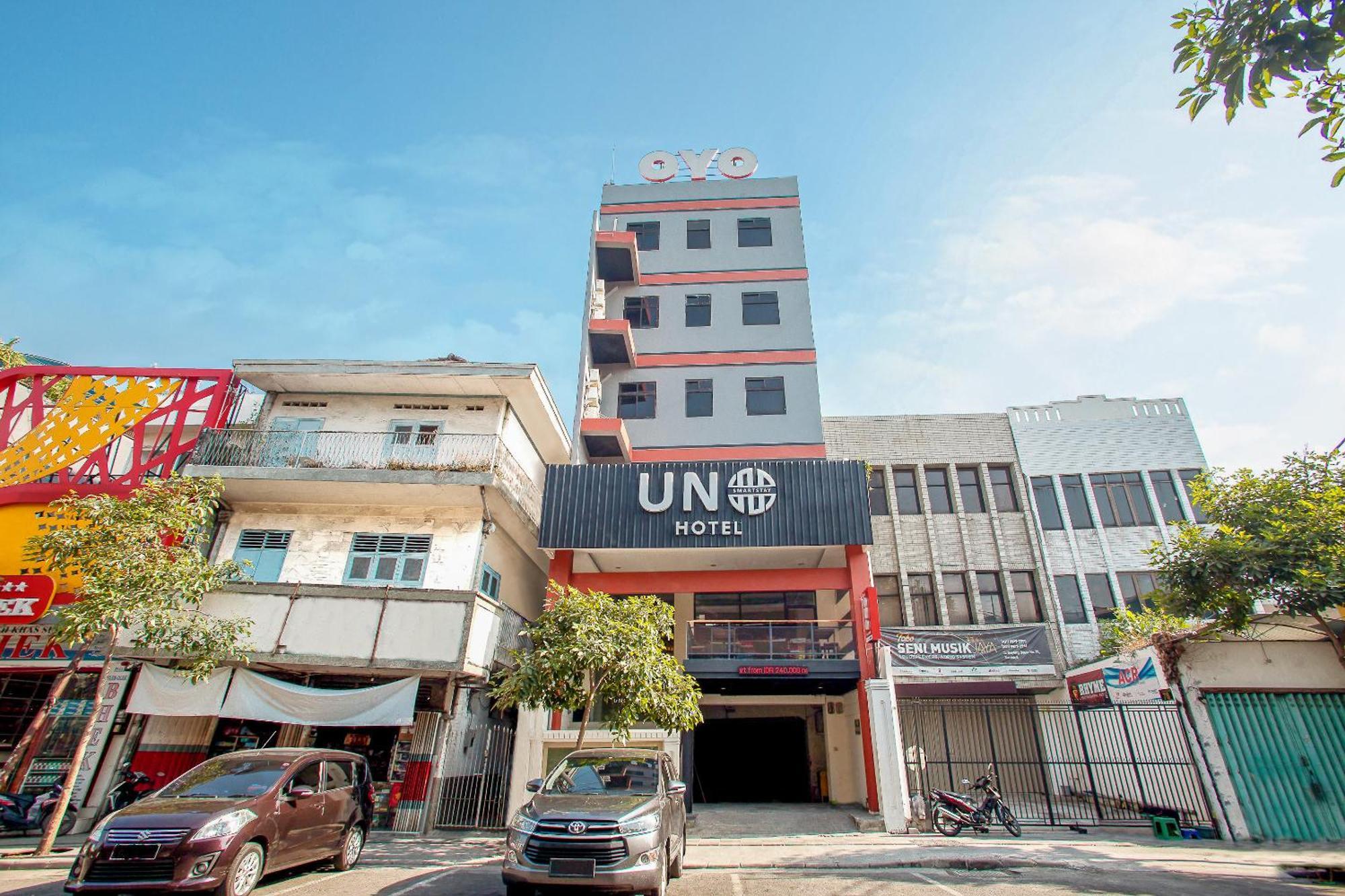 Hotel O Genteng Near Genteng Market Formerly Uno
